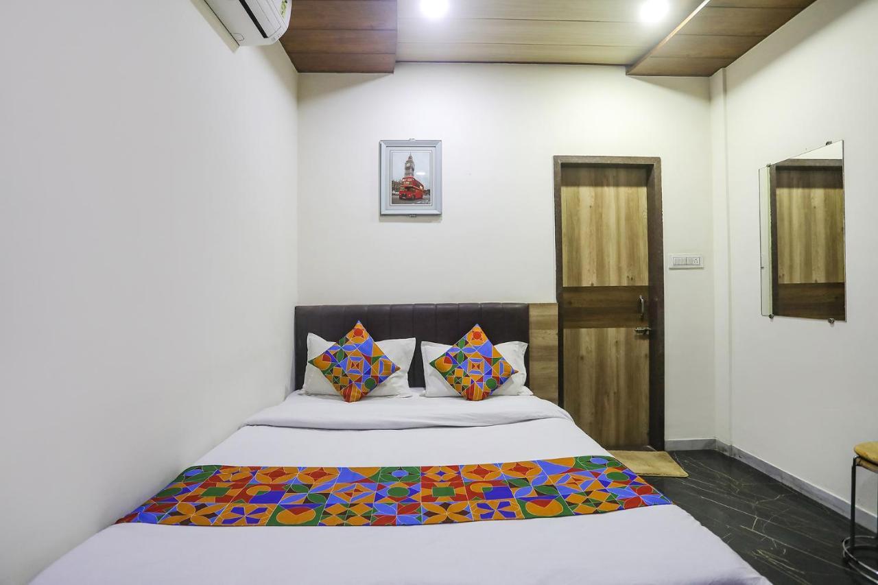 Fabhotel Vedanta Inn - Nr Sitabudli Fort Nagpur Ngoại thất bức ảnh
