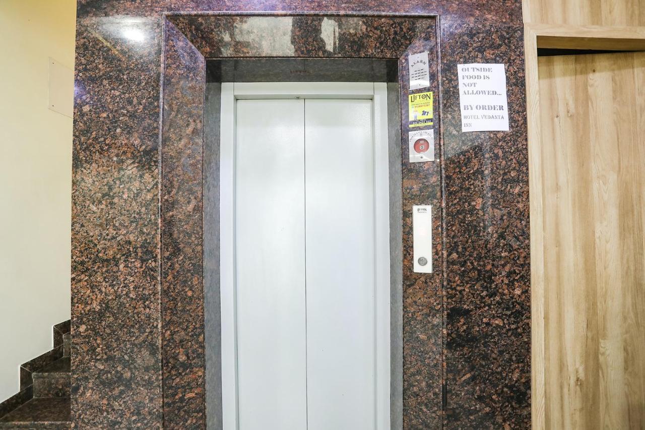 Fabhotel Vedanta Inn - Nr Sitabudli Fort Nagpur Ngoại thất bức ảnh