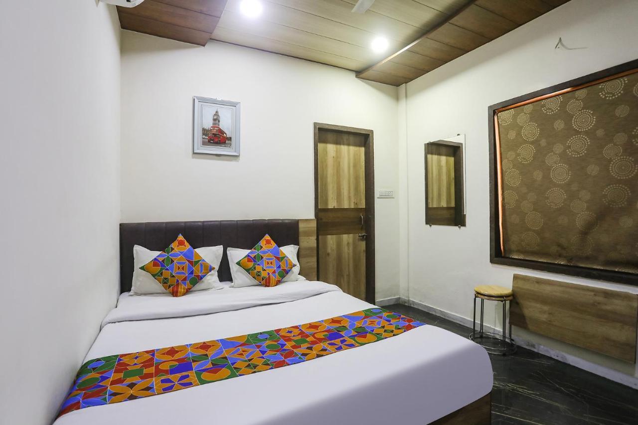 Fabhotel Vedanta Inn - Nr Sitabudli Fort Nagpur Ngoại thất bức ảnh
